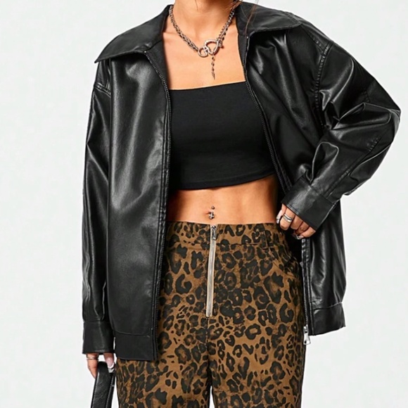 Luxe Vegan Leather Zipper Pockets Oversized Bomber Jacket - Picture 4 of 9